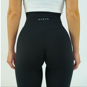 NVGTN True Black Signature Leggings